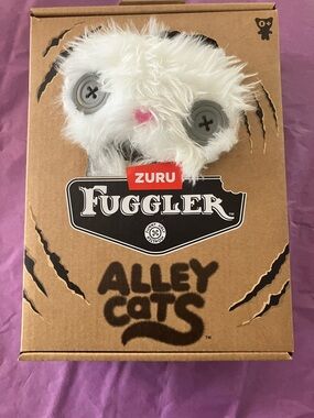 NWT Fuggler Alley Cats Cheezee White Plush Cat